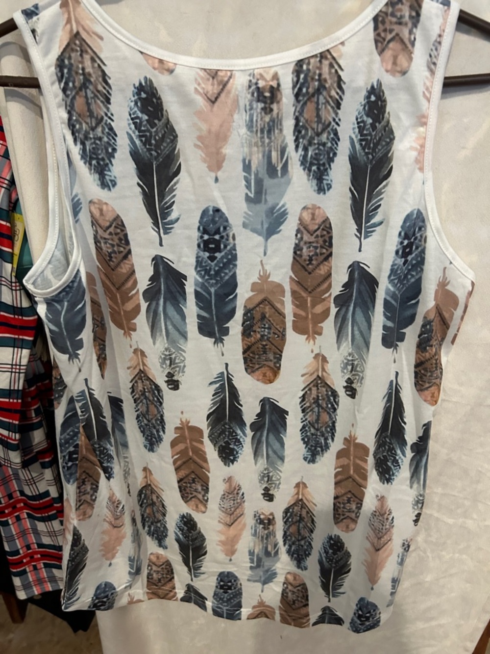 Women's Feather Print Tank Top - White, Blue & Brown - Picture 4 of 5